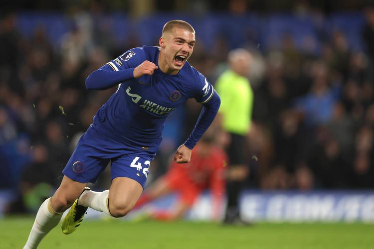 决定费尔明回归的关键日：巴萨中场迎来生死时刻